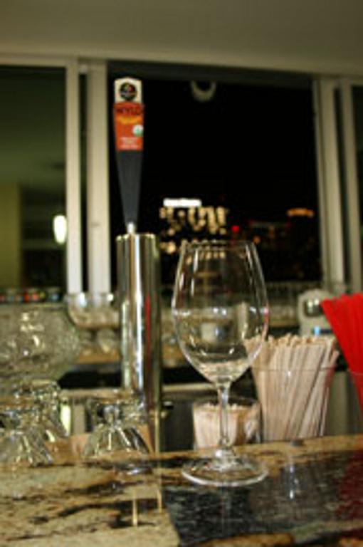 Inn At The Black Olive Baltimora Esterno foto